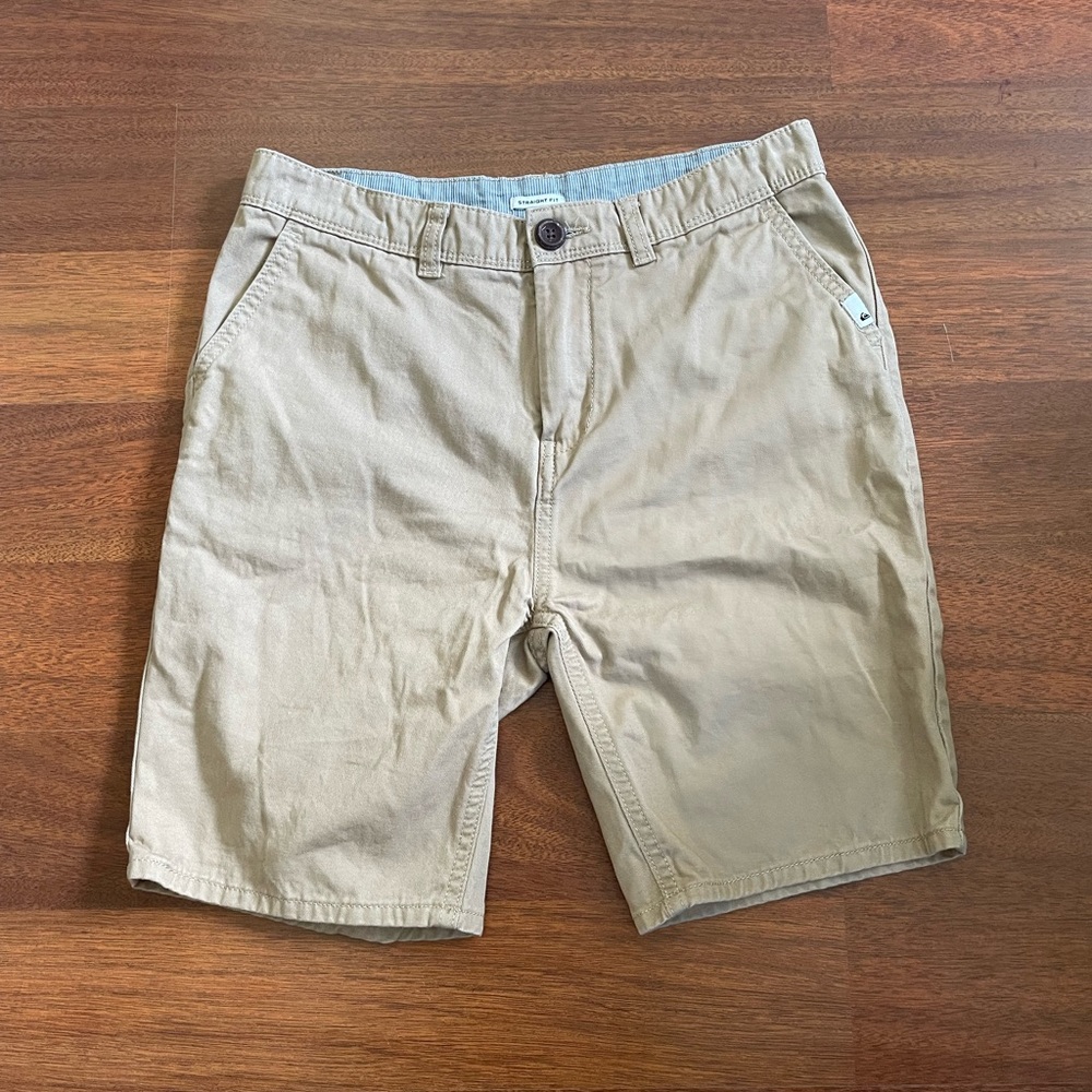 Quiksilver men’s khaki shorts 27